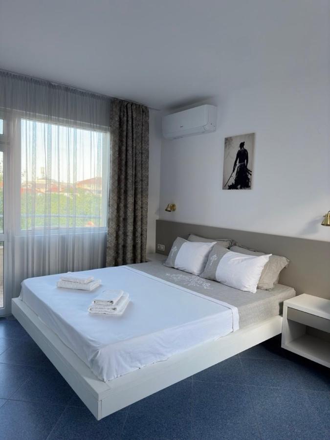 Satmar Hotel Lozenets Ngoại thất bức ảnh