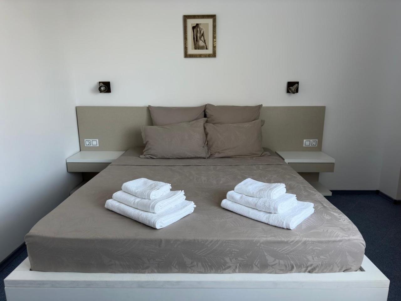 Satmar Hotel Lozenets Ngoại thất bức ảnh