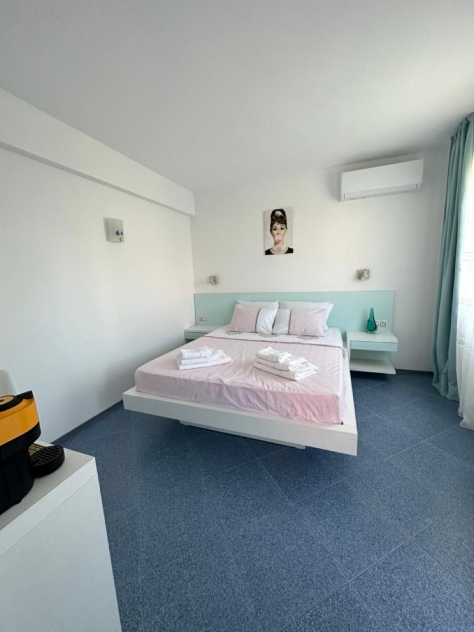 Satmar Hotel Lozenets Ngoại thất bức ảnh
